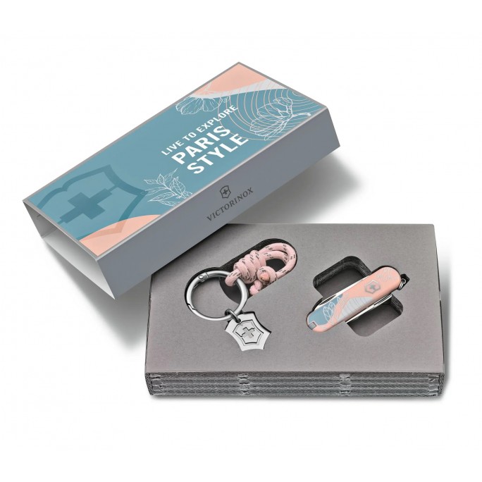 Victorinox Classic SD Paris Style Multitool w Key Ring 0.6223.E221