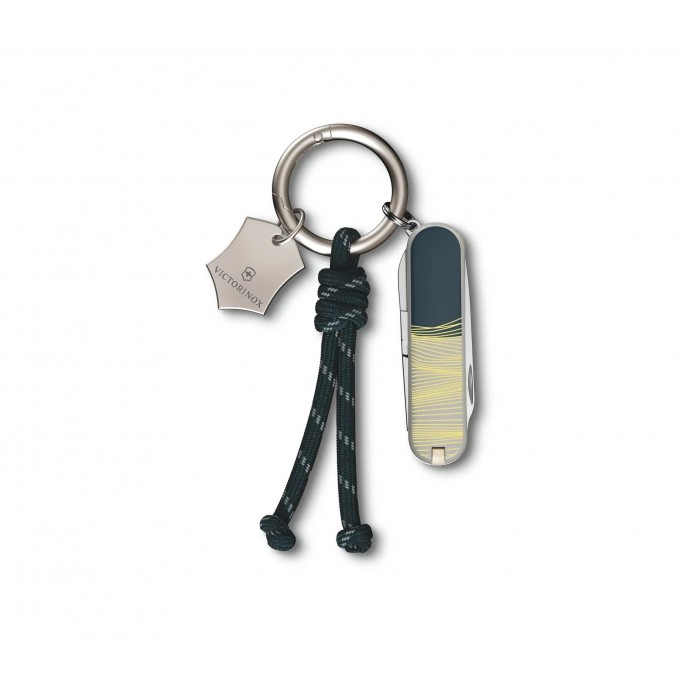 Victorinox Classic SD New York Style Multitool w Key Ring 0.6223.E223